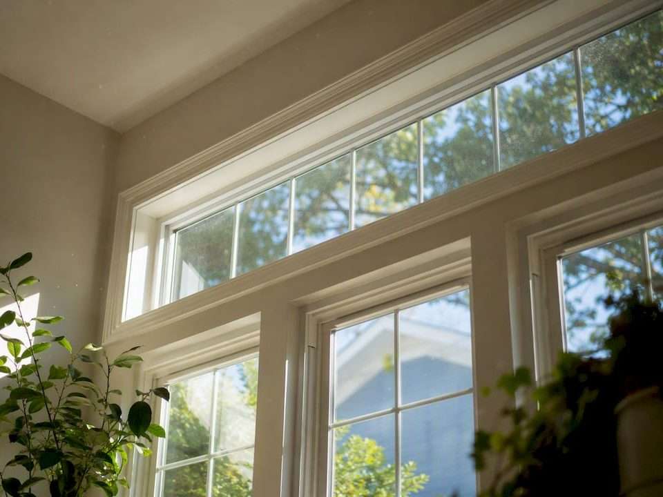 Transom window with natural daylight filtering